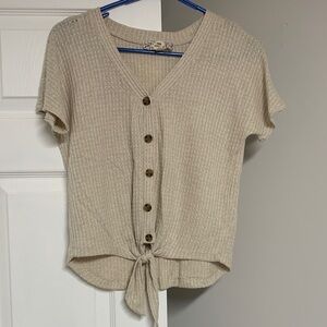 Pink Republic Cream Button-Front Tie Hem Short Sleeve Top